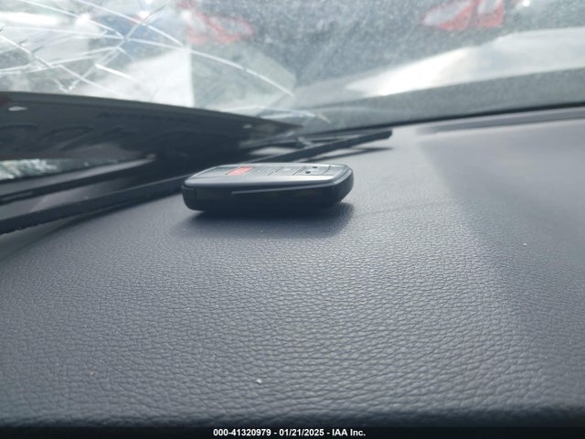 4T3RWRFV8MU023511 Toyota Rav4 Hybrid Xle