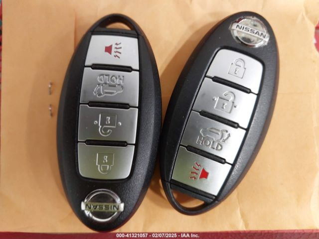 5N1AT2MK5EC823673 Nissan ROGUE SV