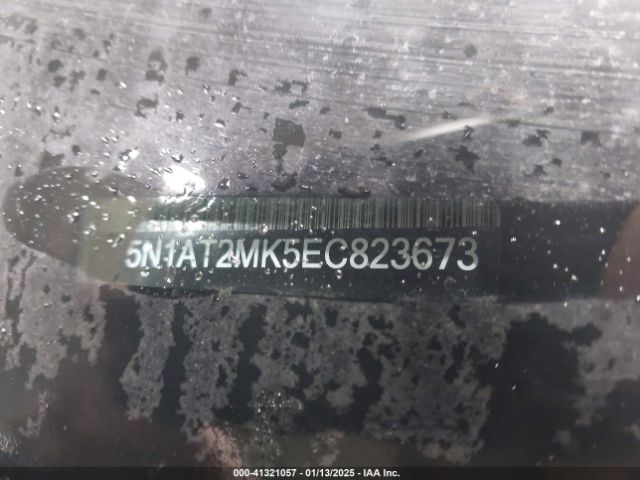 5N1AT2MK5EC823673 Nissan ROGUE SV