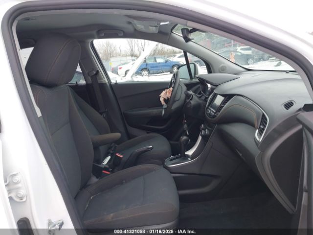 KL7CJKSB9LB067108 Chevrolet Trax Fwd Ls