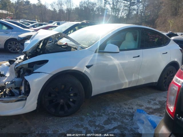 7SAYGDEE8SA348210 Tesla Model Y Long Range Dual Motor All-wheel Drive