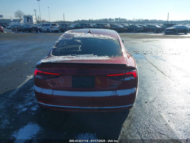 WAUCNCF5XJA052165 Audi A5 2.0t Premium