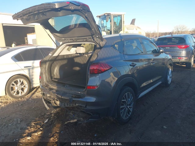 KM8J33AL7LU165297 Hyundai TUCSON SEL