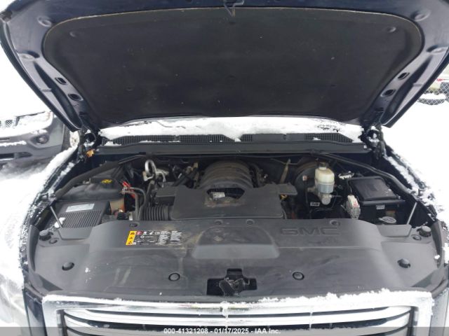 1GKS2GKC2JR394198 GMC Yukon Xl Slt
