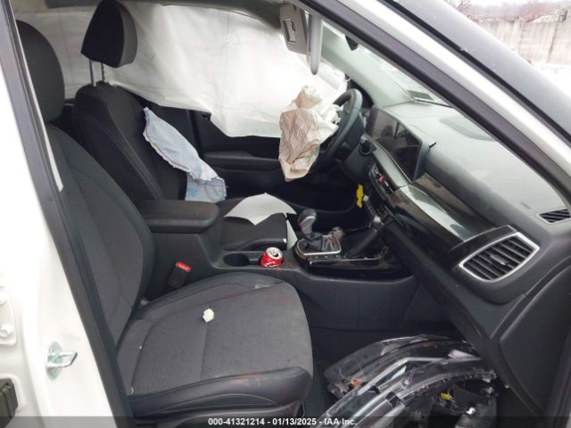 KNDEUCAA7R7559438 KIA SELTOS S