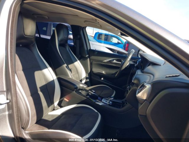 SJKCH5CP3JA058043 Infiniti Qx30 Sport