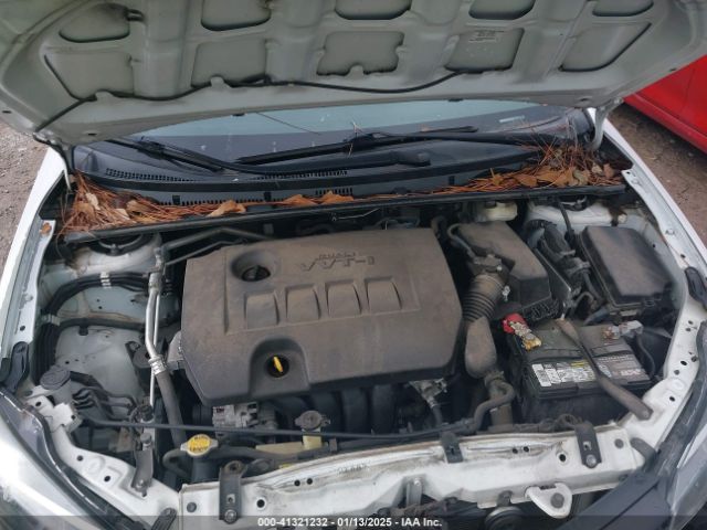 5YFBURHE8HP597076 Toyota COROLLA LE