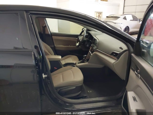 5NPD84LF4LH628636 Hyundai ELANTRA SEL