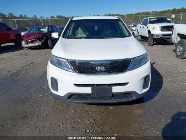 5XYKT3A64FG561762 KIA SORENTO LX
