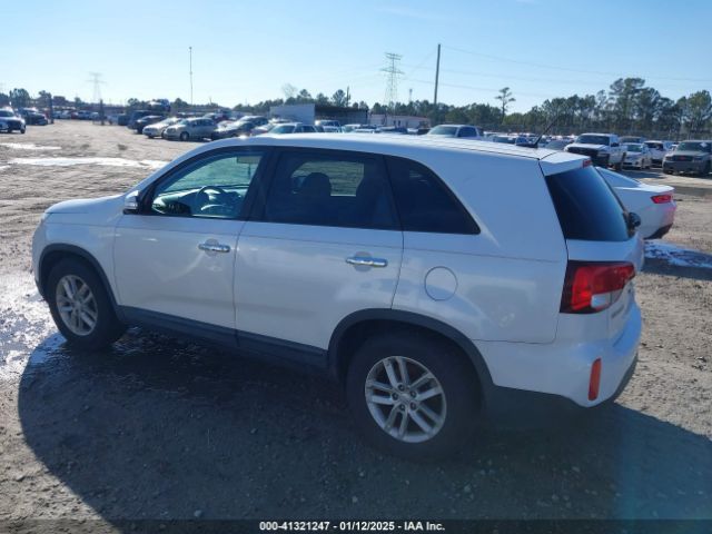 5XYKT3A64FG561762 KIA SORENTO LX