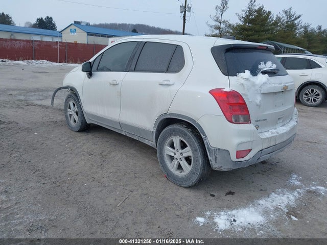 Chevrolet TRAX LS 2018 3GNCJNSB6JL157565 Image 3