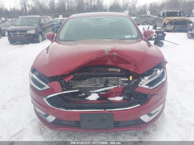 3FA6P0T90HR256379 Ford FUSION SE
