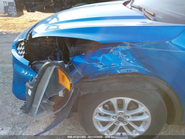 Ford ESCAPE SE 2020 1FMCU0G69LUB93236 Image 6