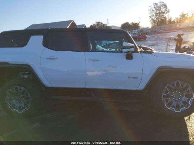 1GKB0RDC3SU105813 GMC Hummer Ev Suv 3x
