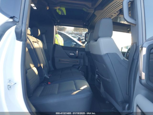 1GKB0RDC3SU105813 GMC Hummer Ev Suv 3x