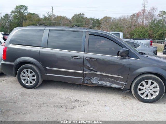 2C4RC1BG8FR553959 Chrysler Town & Country Touring
