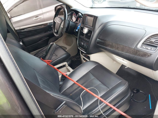 2C4RC1BG8FR553959 Chrysler Town & Country Touring