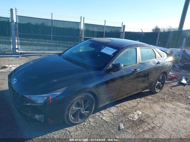 5NPLS4AG5NH074793 Hyundai ELANTRA SEL