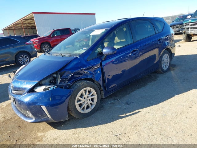 41321637 :رقم المزاد ، JTDZN3EU8C3147420 vin ، 2012 Toyota Prius V Three مزاد بيع