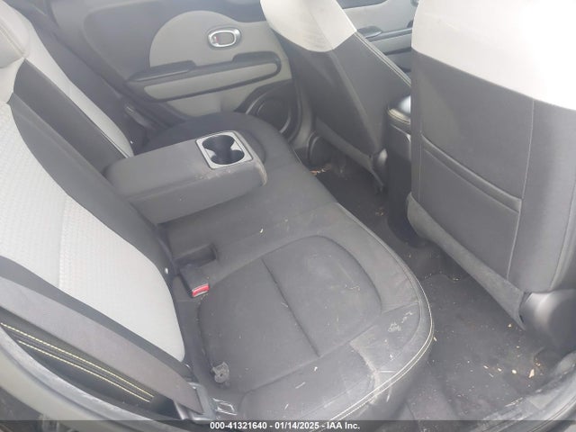 KIA SOUL + 2016 KNDJP3A59G7306871 Image 8