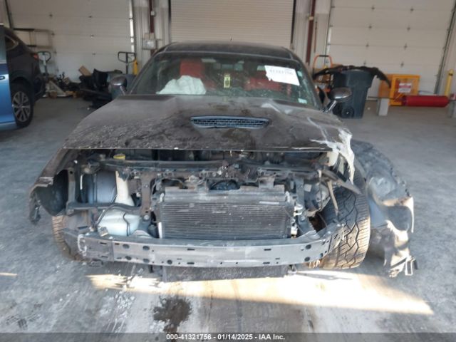 2C3CDZFJ8KH561863 Dodge Challenger R/t Scat Pack