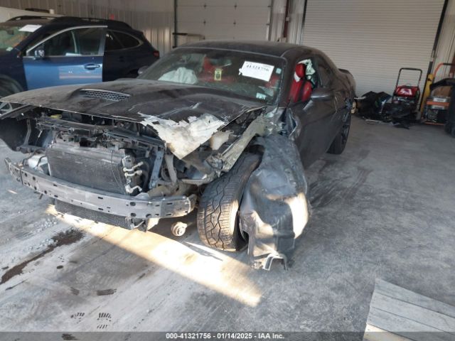 2C3CDZFJ8KH561863 Dodge Challenger R/t Scat Pack