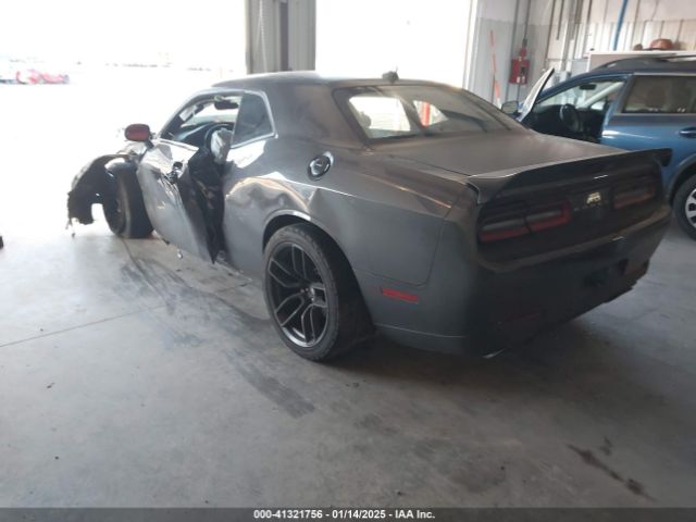 2C3CDZFJ8KH561863 Dodge Challenger R/t Scat Pack