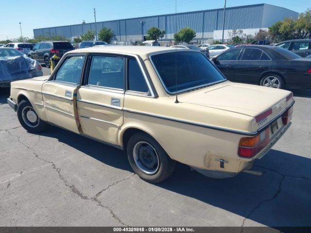 1984 VOLVO 244 YV1AX8840E1045991 Photo 2