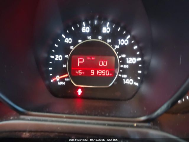KNDJN2A26E7058873 KIA Soul
