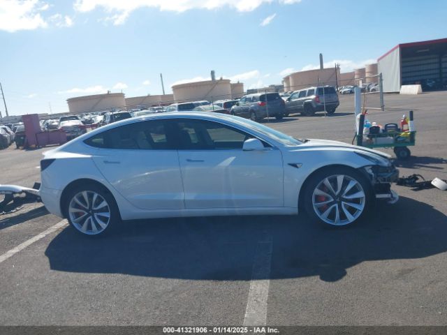 5YJ3E1EBXKF413806 Tesla Model 3 Long Range/performance