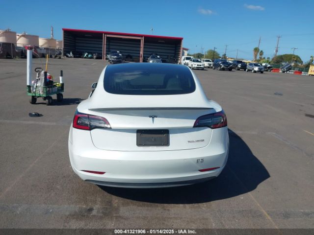 5YJ3E1EBXKF413806 Tesla Model 3 Long Range/performance
