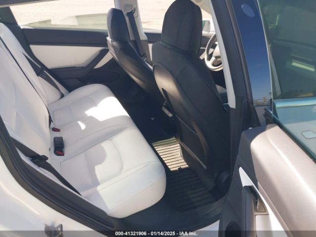 5YJ3E1EBXKF413806 Tesla Model 3 Long Range/performance