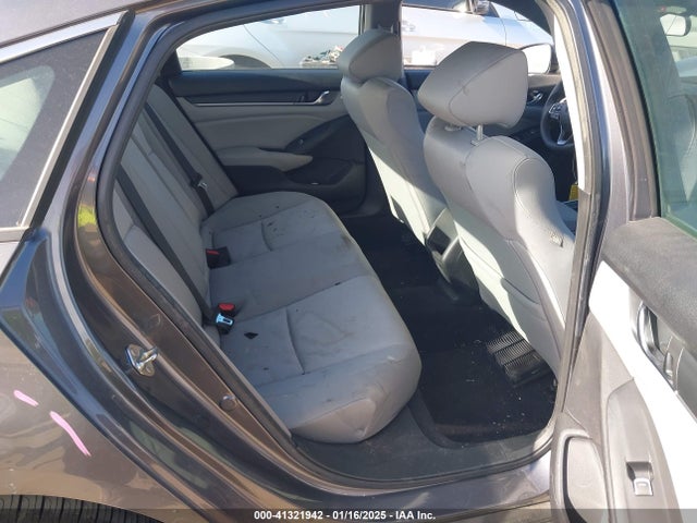 1HGCV1F10KA027976 Honda ACCORD LX