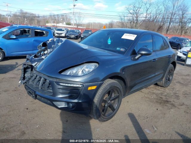 2017 PORSCHE MACAN WP1AA2A58HLB00394 Photo 1