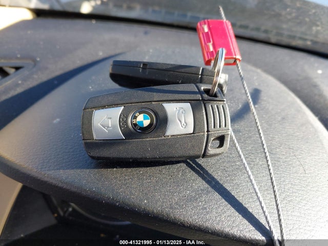 WBAVM1C50FVZ94553 BMW X1 Sdrive28i