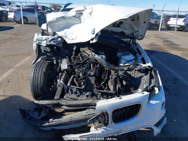 WBAVM1C50FVZ94553 BMW X1 Sdrive28i
