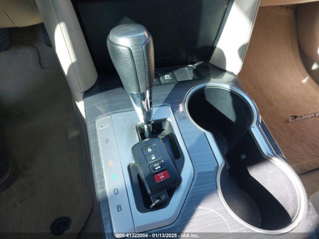 4T1BD1FK1EU099211 Toyota Camry Hybrid Xle