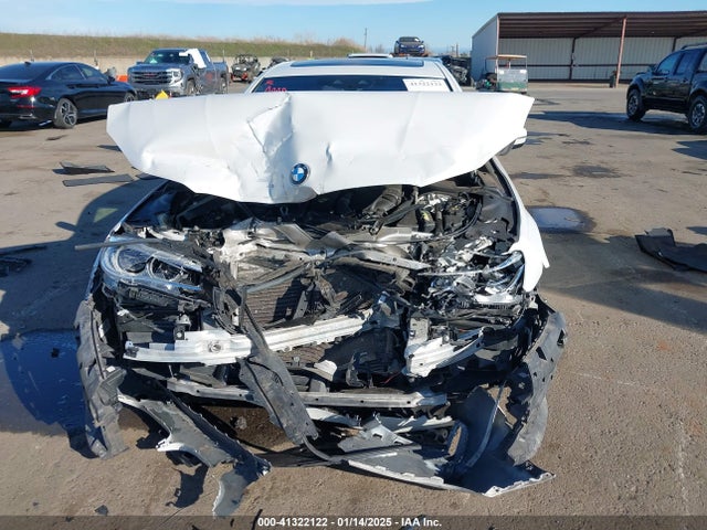 BMW 2018 2018 WBA7F2C57JB238575 Image 6