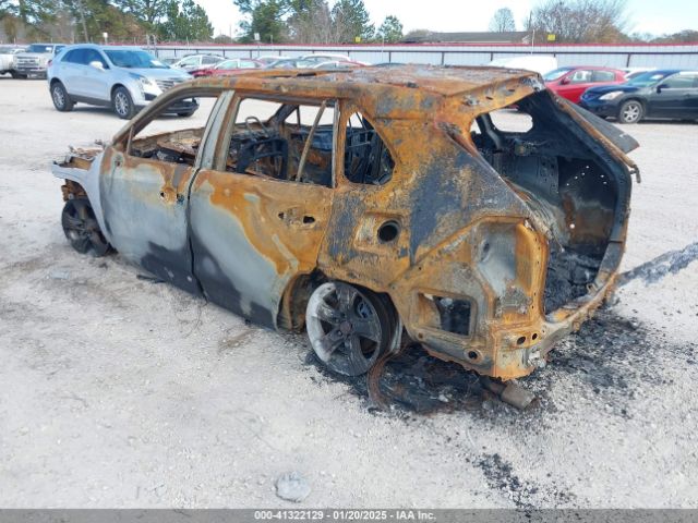 2T3W1RFV8MW161793 Toyota Rav4 Xle