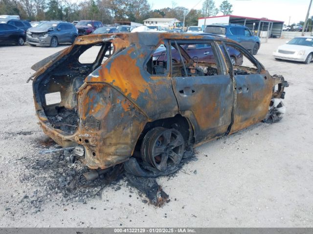2T3W1RFV8MW161793 Toyota Rav4 Xle