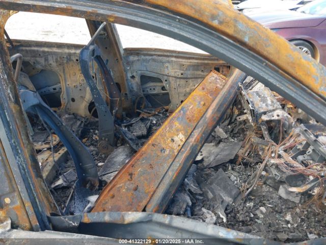 2T3W1RFV8MW161793 Toyota Rav4 Xle