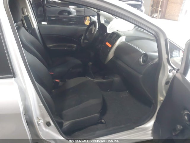 Nissan Versa Note S (sr) 2015 3N1CE2CP4FL434245 Image 5