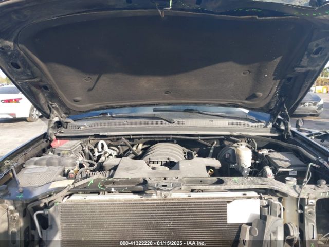 1GNSKBKC4KR272918 Chevrolet Tahoe Lt