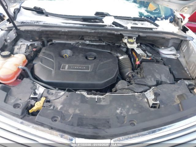 5LMCJ3C94GUJ28811 Lincoln Mkc Reserve