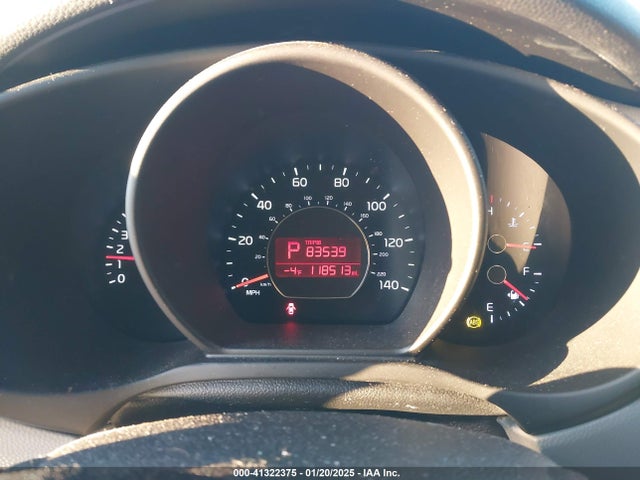 KIA Soul 2014 KNDJN2A23E7058605 Image 7