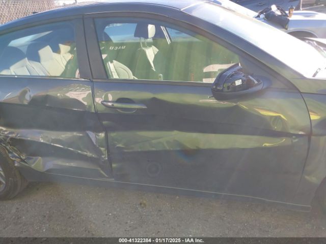KMHLM4DG3RU686052 Hyundai ELANTRA SEL