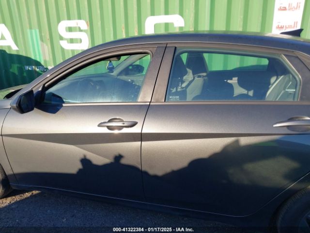KMHLM4DG3RU686052 Hyundai ELANTRA SEL