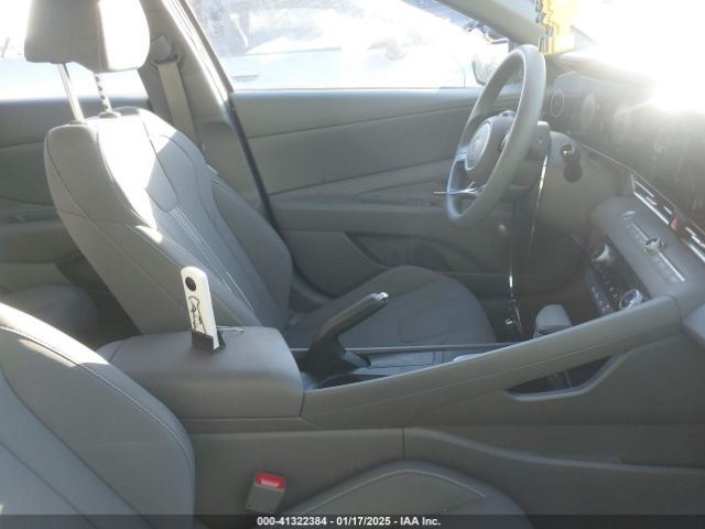 KMHLM4DG3RU686052 Hyundai ELANTRA SEL