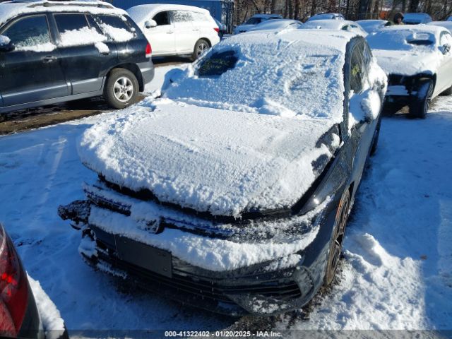 2022 VOLKSWAGEN GOLF R WVWEB7CDXNW212996 Photo 5