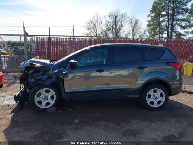 1FMCU0F78KUB26457 Ford ESCAPE S